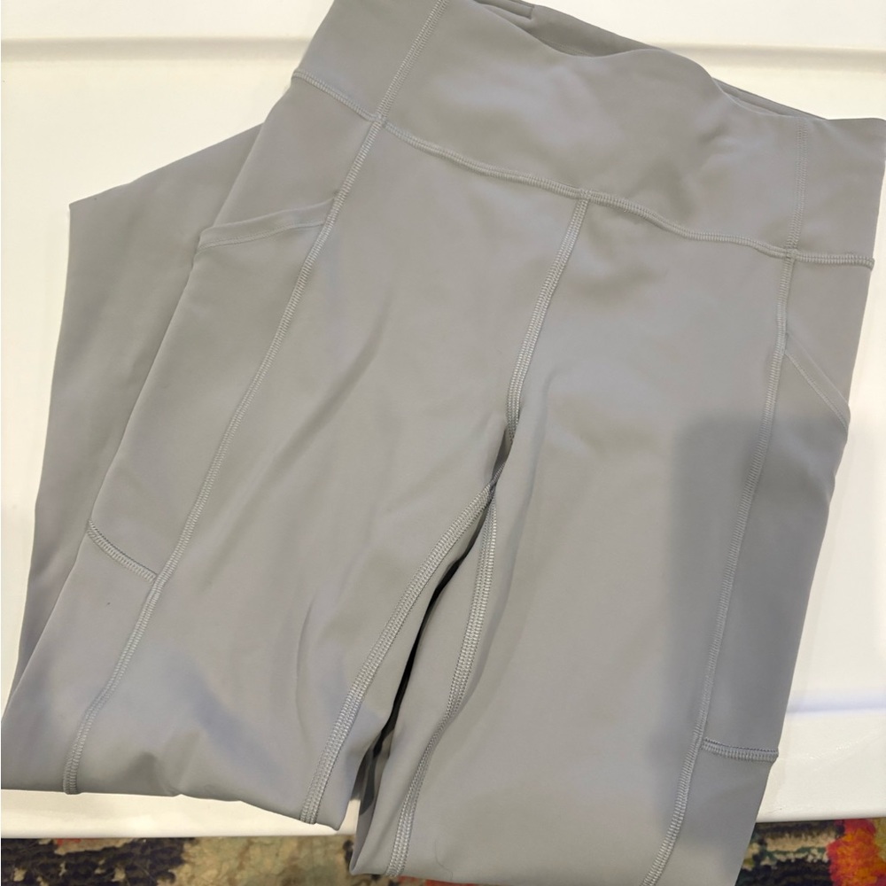 Grey Lululemon leggings